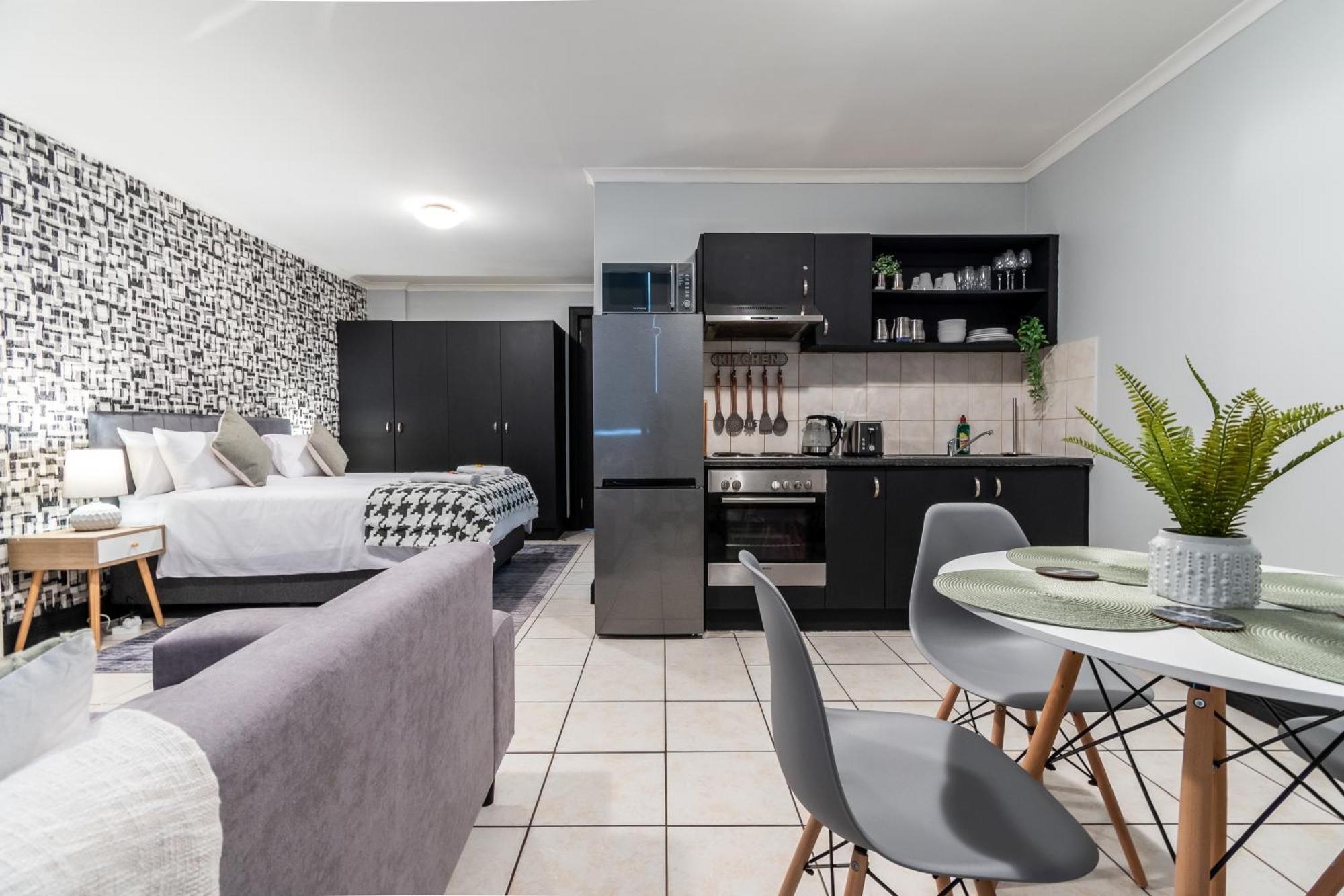 The Square 135- Studio With Free Parking, Pool & Gym Access Apartment Cape Town Luaran gambar